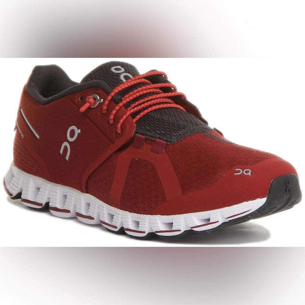 OnCloud Women’s Sneakers